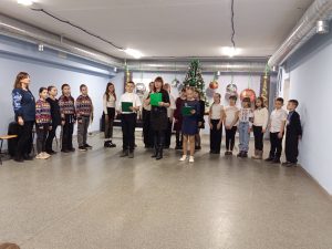 Img 4f89f4a76c35d41eb53cb26f569819c4 V