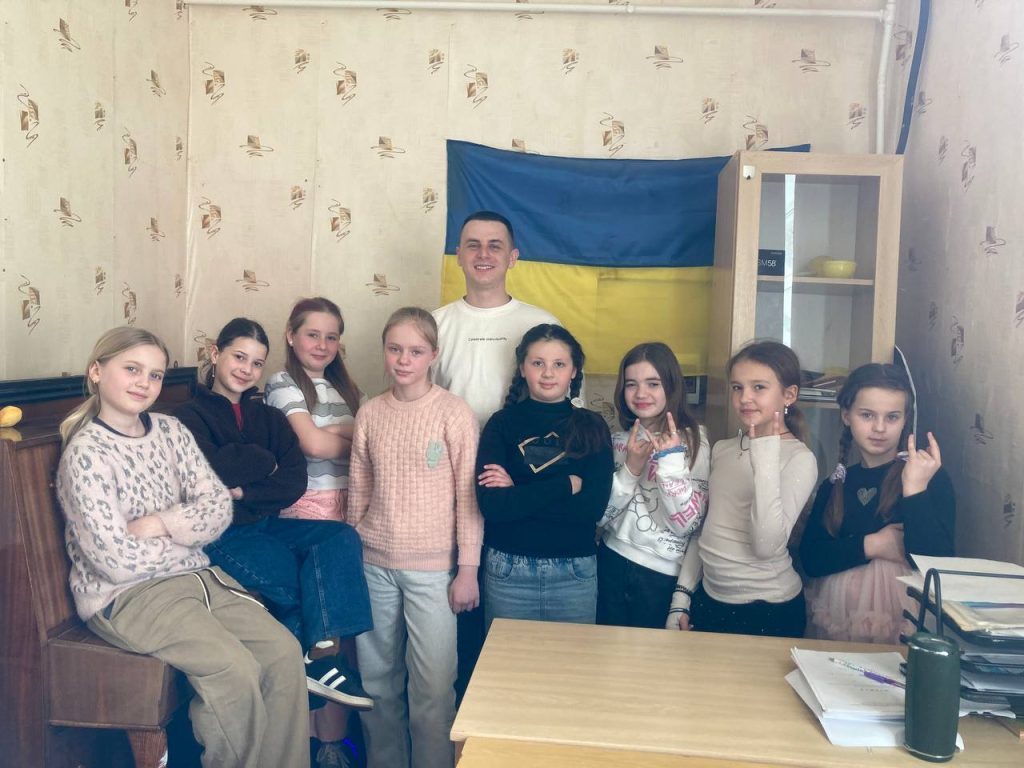 5334987296404608622 121